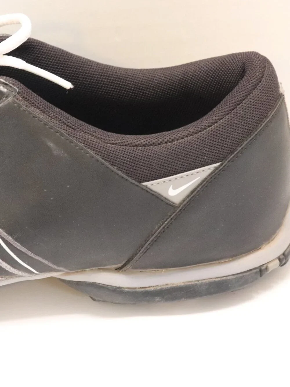 Nike Men's Golf Shoes Lace Up Black Grey Size 10 TAC Soles